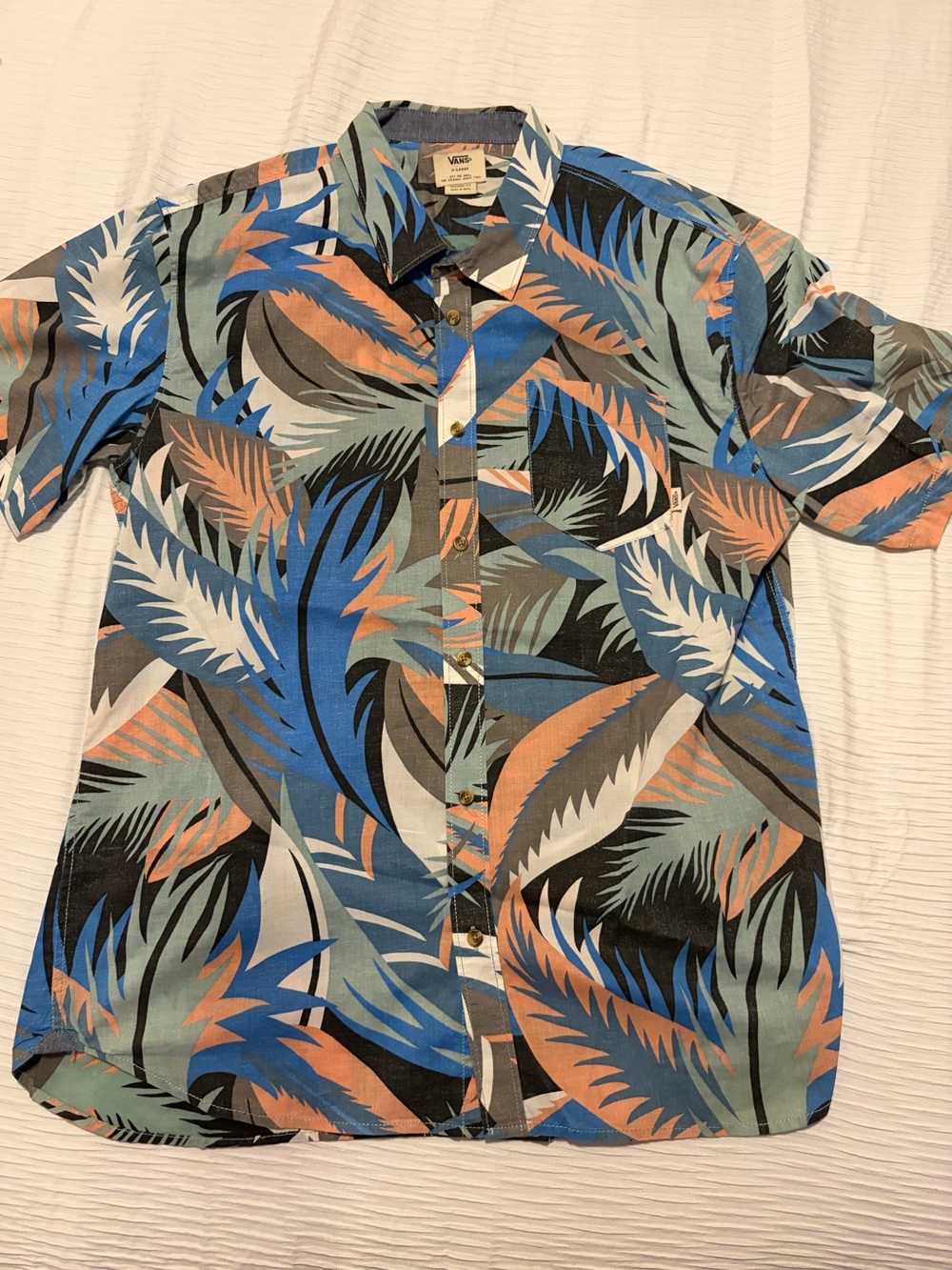 Vans Men’s Multicolor Tropical Print Button-Up Shirt